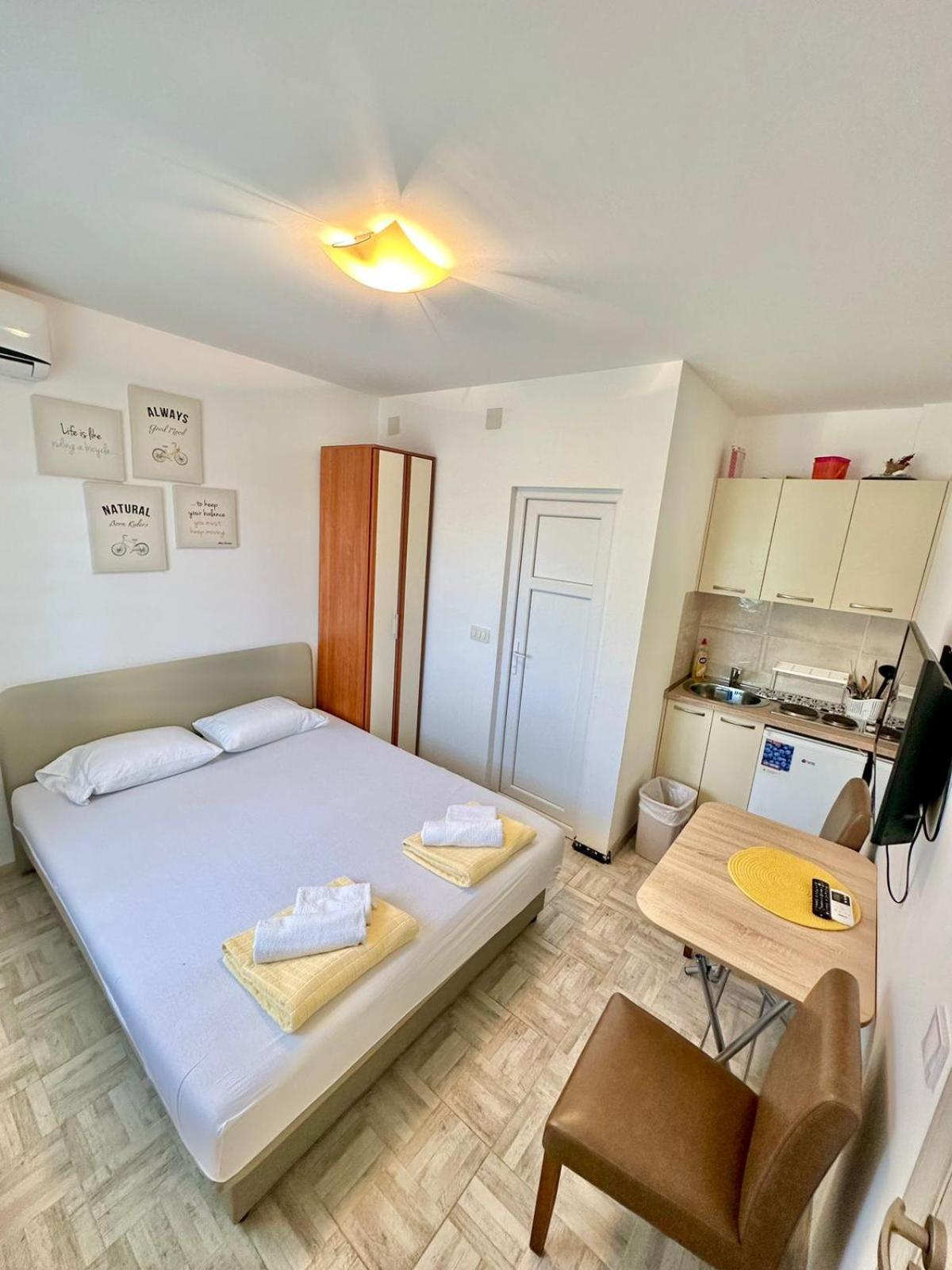 Montenegrina Apartment Budva Exteriör bild